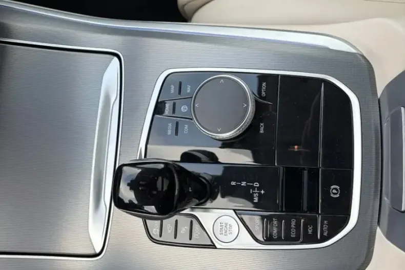 BMW X5 din 2022 cu 93.017 km - oferta BMW157715 - foto 13