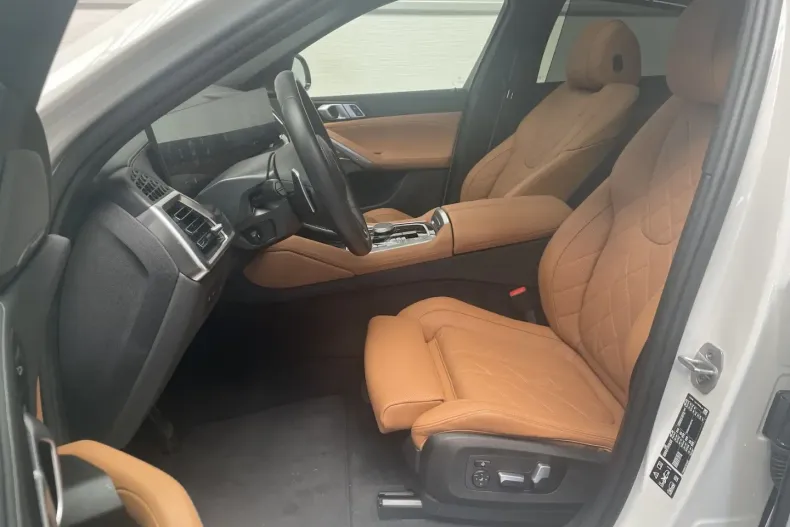 BMW X6 din 2025 cu 33.029 km - oferta BMW157721 - foto 4