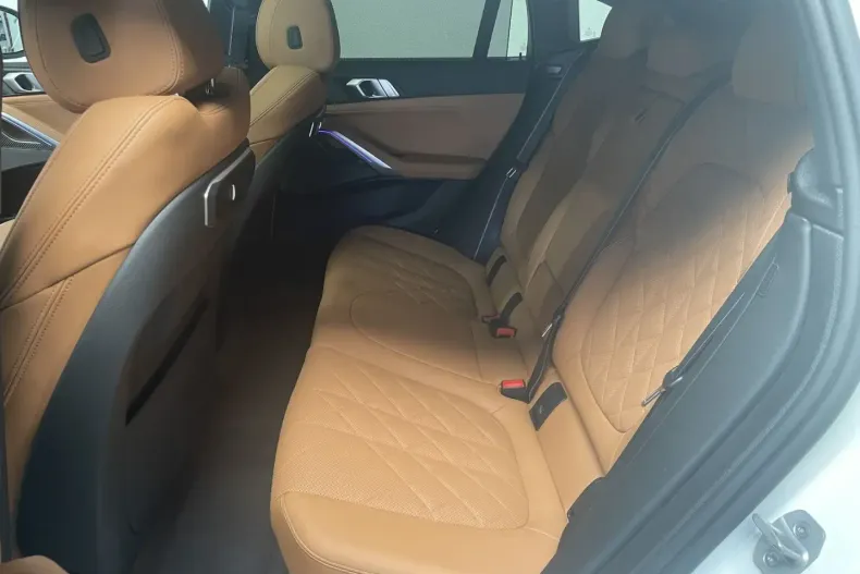 BMW X6 din 2025 cu 33.029 km - oferta BMW157721 - foto 6