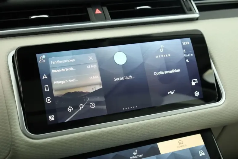 Land Rover Range Rover Velar din 2023 cu 47.300 km - oferta LAN157746 - foto 17