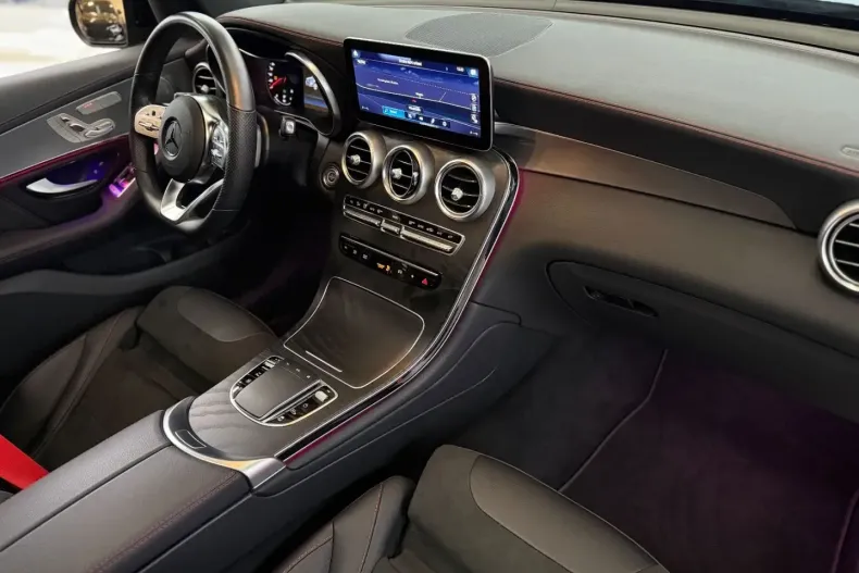 Mercedes-Benz GLC 220 din 2022 cu 53.200 km - oferta MER157749 - foto 5