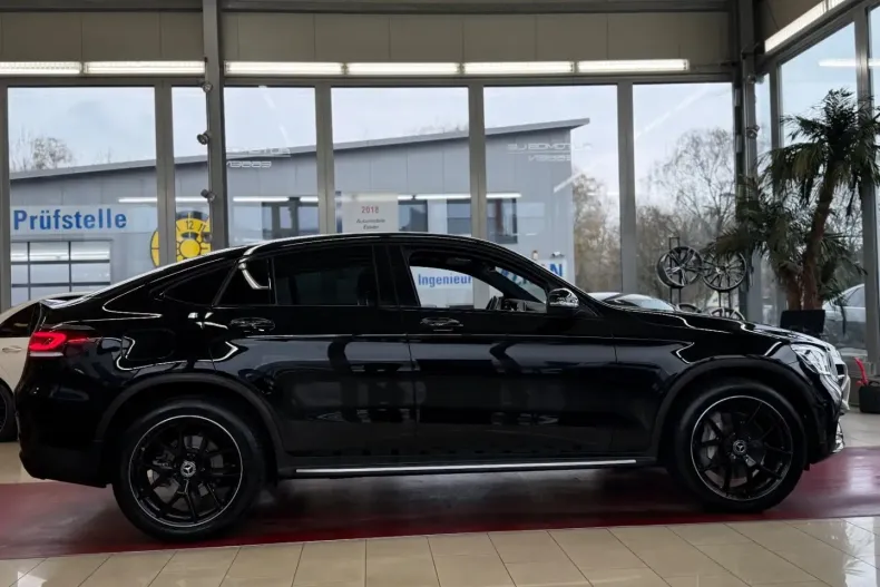 Mercedes-Benz GLC 220 din 2022 cu 53.200 km - oferta MER157749 - foto 10