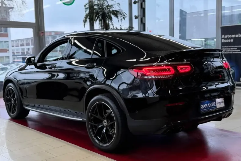 Mercedes-Benz GLC 220 din 2022 cu 53.200 km - oferta MER157749 - foto 13