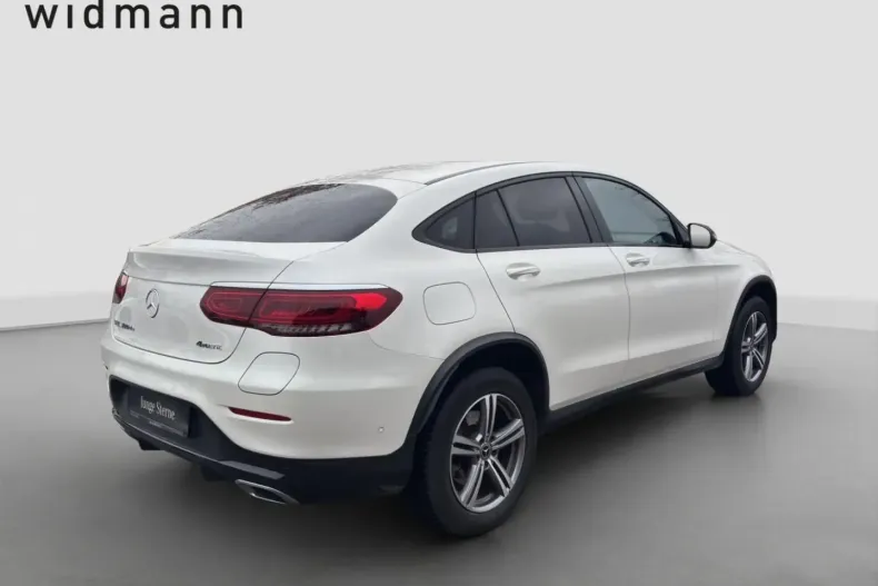 Mercedes-Benz GLC 300 din 2021 cu 79.192 km - oferta MER157750 - foto 3