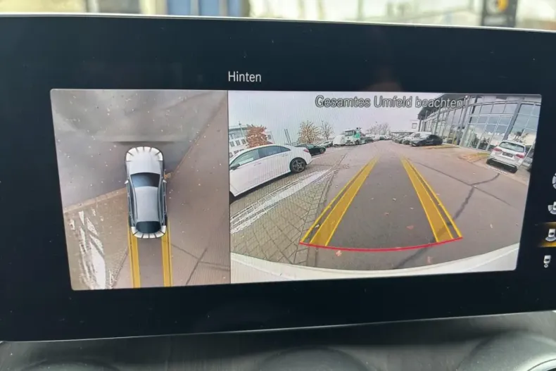 Mercedes-Benz GLC 300 din 2021 cu 79.192 km - oferta MER157750 - foto 22