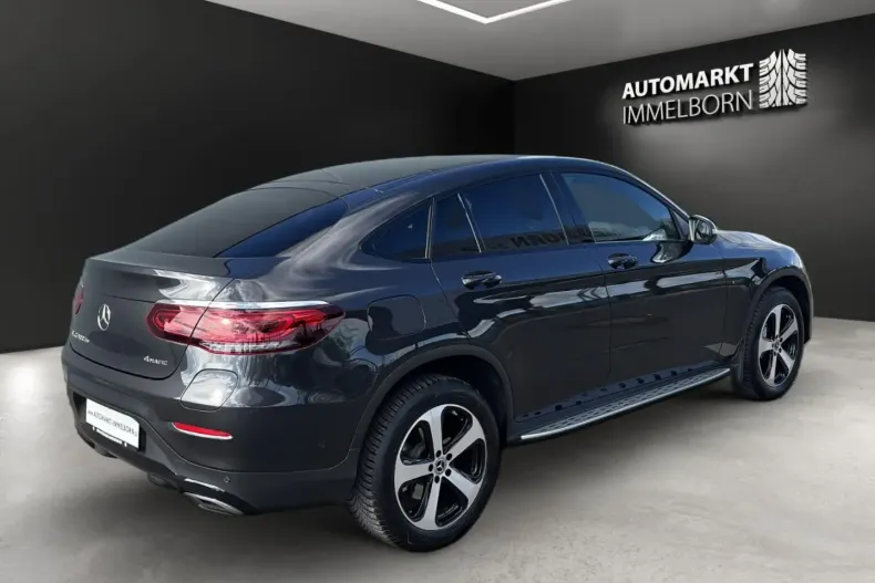 Mercedes-Benz GLC 300 din 2021 cu 67.652 km - oferta MER157751 - foto 7