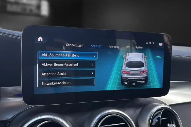 Mercedes-Benz GLC 300 din 2021 cu 67.652 km - oferta MER157751 - foto 23