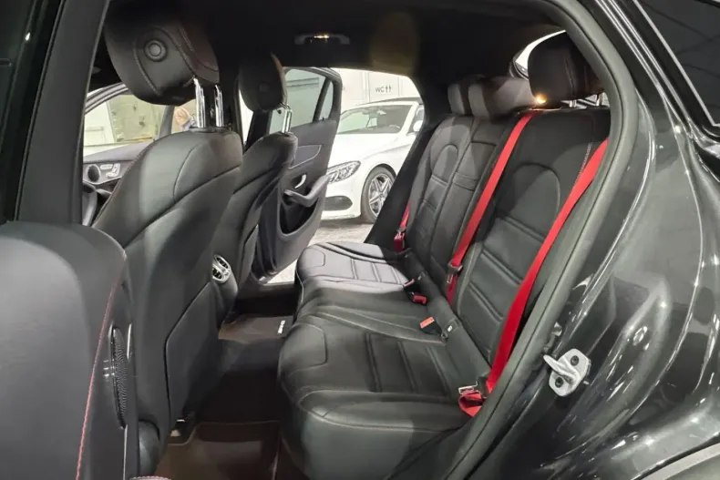 Mercedes-Benz GLC 300 din 2022 cu 61.706 km - oferta MER157752 - foto 19