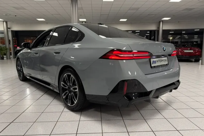 BMW 520 din 2024 cu 22.626 km - oferta BMW157755 - foto 6