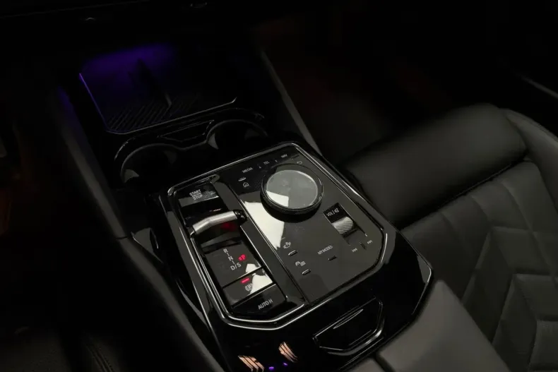 BMW 520 din 2024 cu 22.626 km - oferta BMW157755 - foto 15