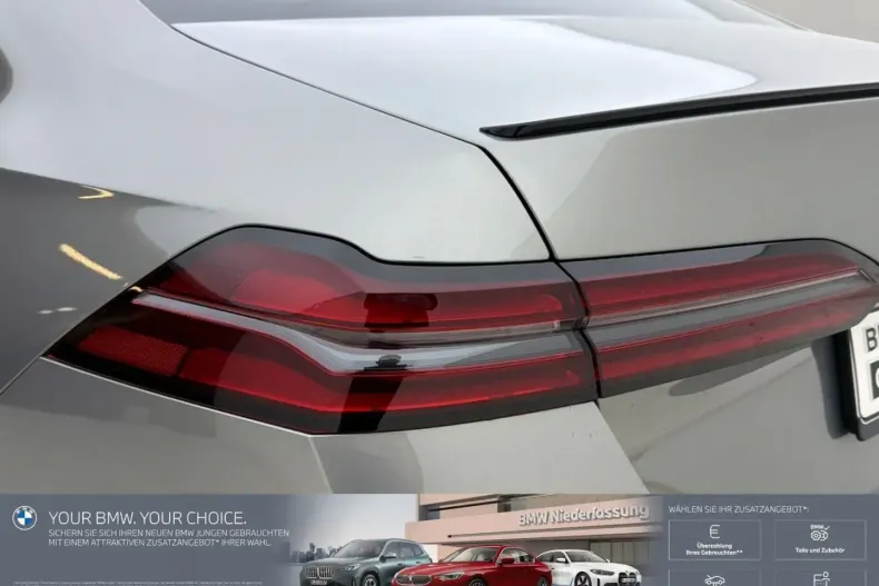 BMW 520 din 2024 cu 15.210 km - oferta BMW157756 - foto 11