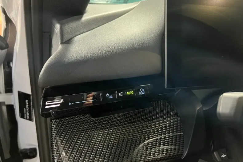 BMW 520 din 2024 cu 25.176 km - oferta BMW157757 - foto 31