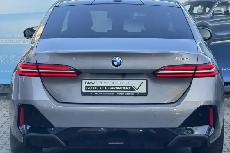 BMW 520 din 2025 cu 13.900 km - oferta BMW157758 - foto 6