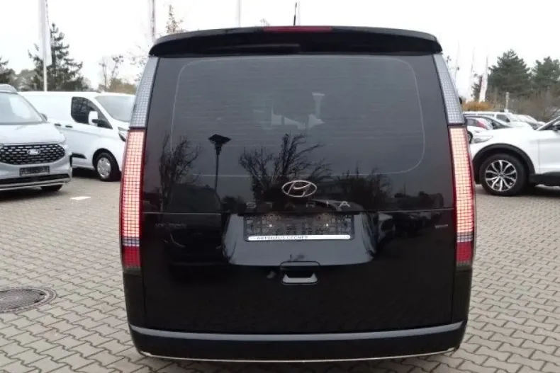 Hyundai STARIA din 2022 cu 53.452 km - oferta HYU157761 - foto 5