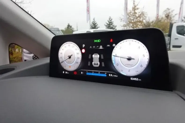 Hyundai STARIA din 2022 cu 53.452 km - oferta HYU157761 - foto 18