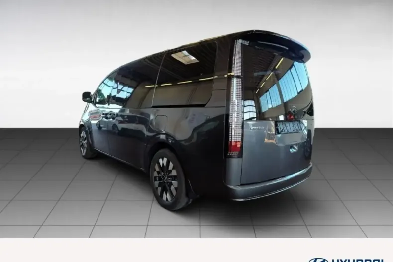 Hyundai STARIA din 2022 cu 65.930 km - oferta HYU157762 - foto 6