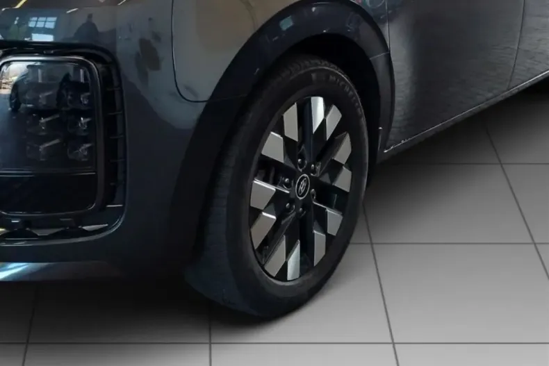 Hyundai STARIA din 2022 cu 65.930 km - oferta HYU157762 - foto 19