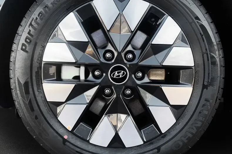 Hyundai STARIA din 2022 cu 65.930 km - oferta HYU157762 - foto 20