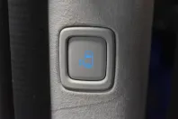 Hyundai STARIA din 2022 cu 41.499 km - oferta HYU157764 - foto 25