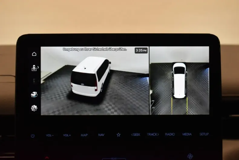 Hyundai STARIA din 2022 cu 41.499 km - oferta HYU157764 - foto 31