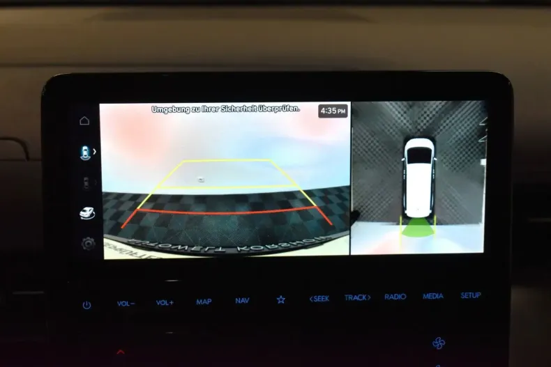 Hyundai STARIA din 2022 cu 41.499 km - oferta HYU157764 - foto 32