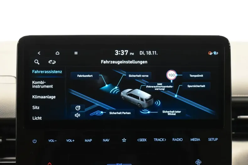 Hyundai STARIA din 2022 cu 41.499 km - oferta HYU157764 - foto 35