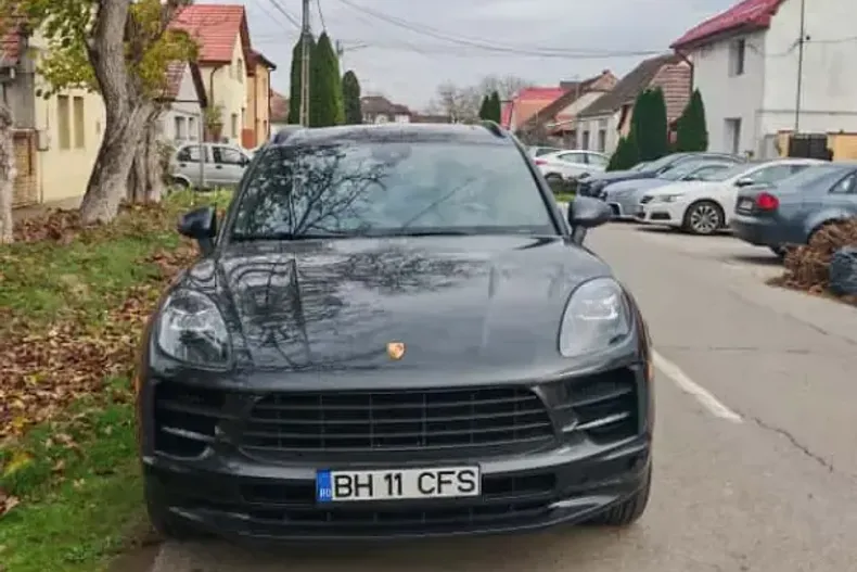 Porsche Macan din 2021 cu 45.000 km - oferta POR157768 - foto 1