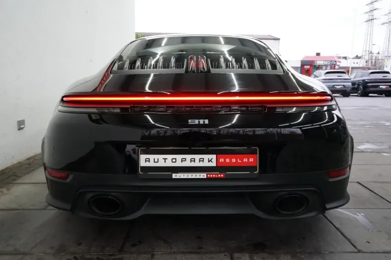 Porsche 992 din 2025 cu 6.350 km - oferta POR157774 - foto 3