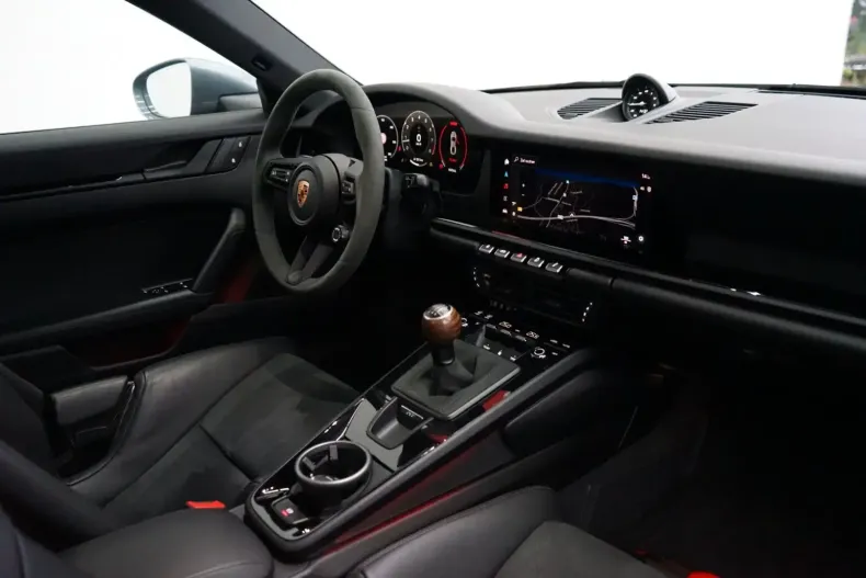 Porsche 992 din 2025 cu 6.350 km - oferta POR157774 - foto 10