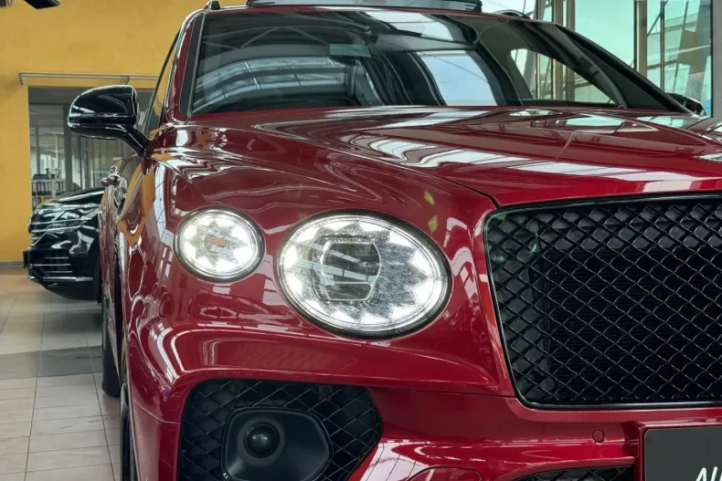 Bentley Bentayga din 2023 cu 4.900 km - oferta BEN157777 - foto 11
