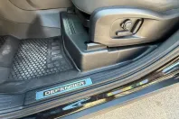 Land Rover Defender din 2025 cu 11.868 km - oferta LAN157781 - foto 18