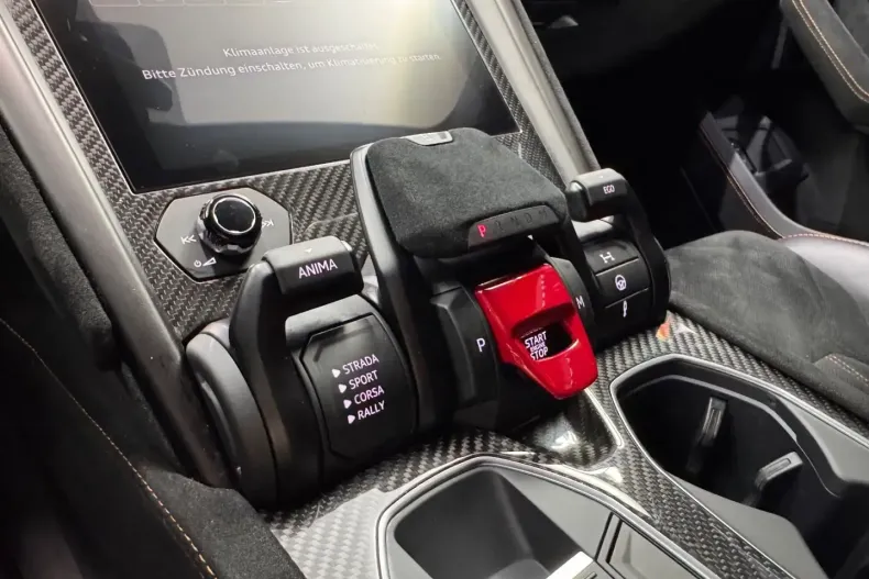 Lamborghini Urus din 2023 cu 40.000 km - oferta LAM157793 - foto 46