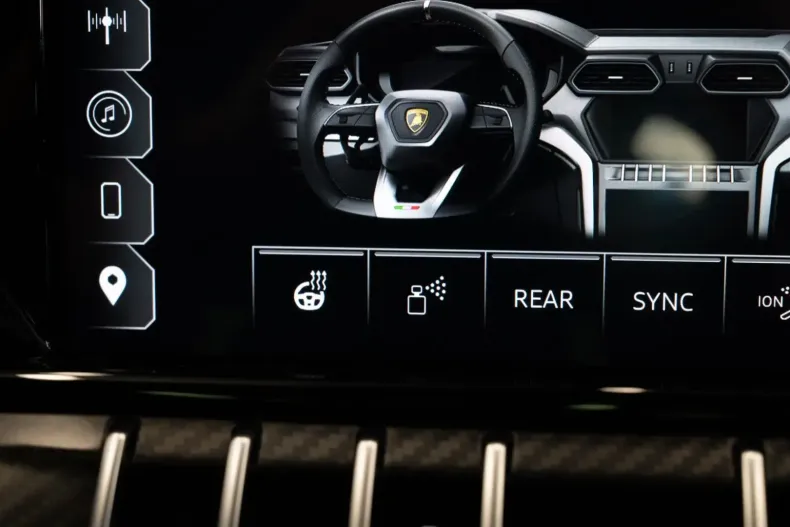 Lamborghini Urus din 2023 cu 10.511 km - oferta LAM157794 - foto 30