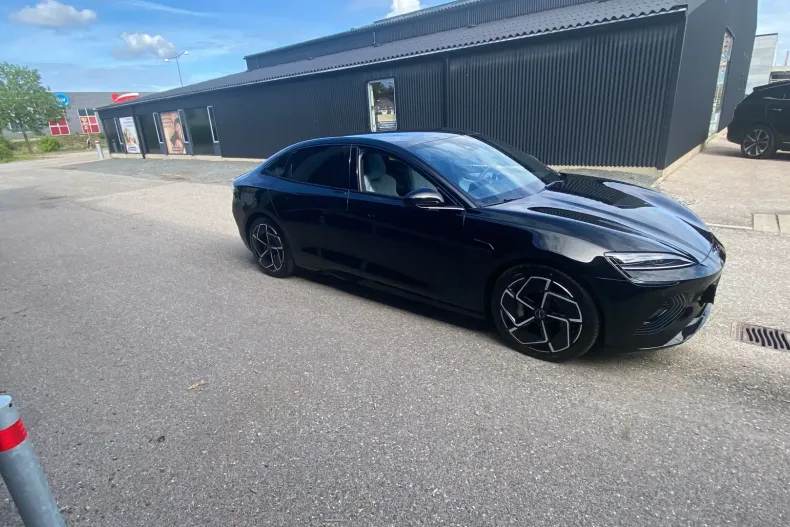 BYD SEAL din 2025 cu 17.000 km - oferta BYD157797 - foto 2