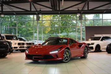 Ferrari F8 din 2023 - oferta FER157800