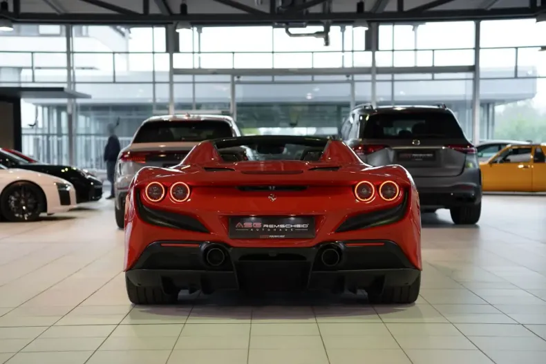 Ferrari F8 din 2023 cu 4.500 km - oferta FER157800 - foto 14