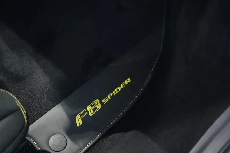 Ferrari F8 din 2023 cu 4.500 km - oferta FER157800 - foto 33