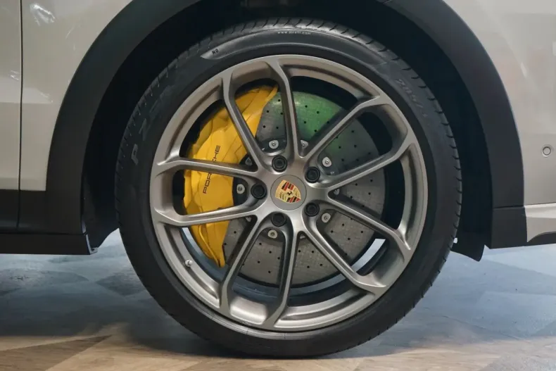 Porsche Cayenne din 2022 cu 36.573 km - oferta POR157801 - foto 2