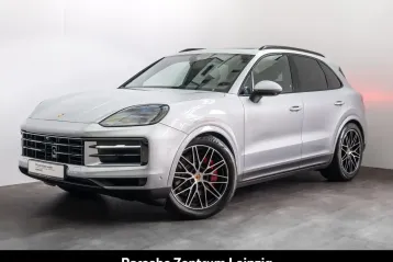 Porsche Cayenne din 2024 - oferta POR157806