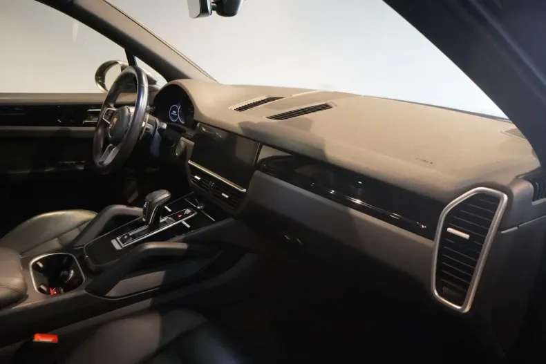 Porsche Cayenne din 2020 cu 90.000 km - oferta POR157808 - foto 12