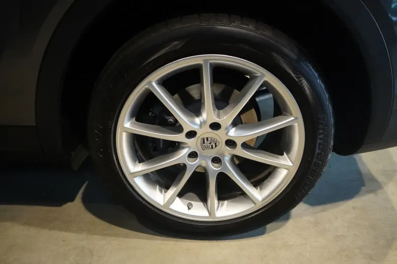 Porsche Cayenne din 2020 cu 90.000 km - oferta POR157808 - foto 19