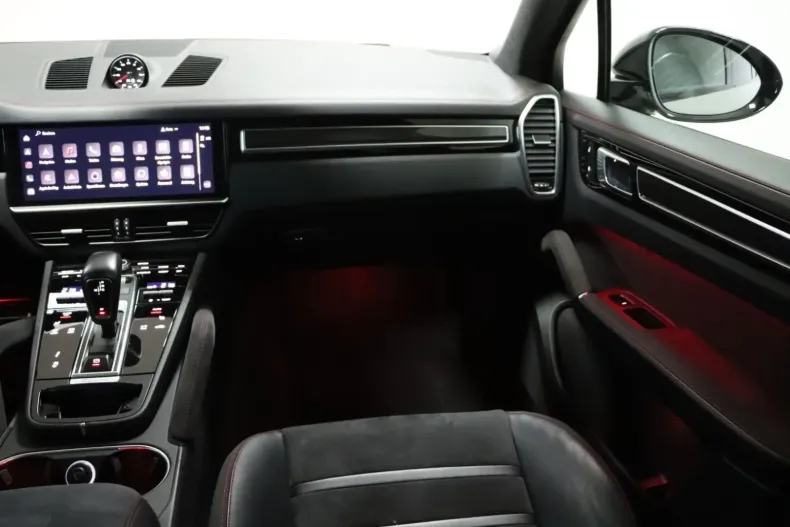 Porsche Cayenne din 2022 cu 52.900 km - oferta POR157810 - foto 24