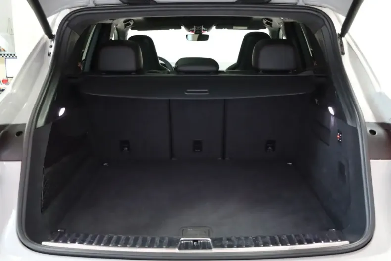 Porsche Cayenne din 2022 cu 52.900 km - oferta POR157810 - foto 31