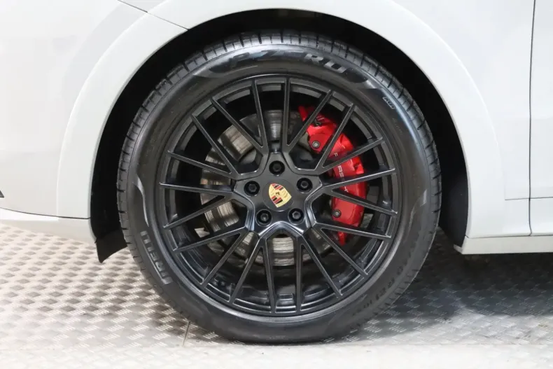 Porsche Cayenne din 2022 cu 52.900 km - oferta POR157810 - foto 34