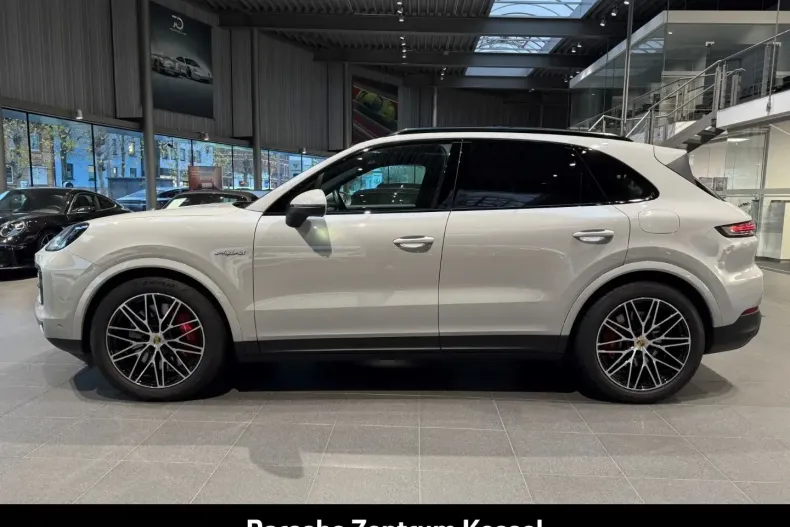 Porsche Cayenne din 2024 cu 21.900 km - oferta POR157812 - foto 2
