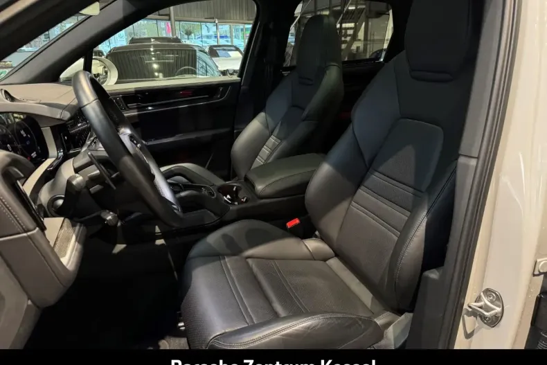 Porsche Cayenne din 2024 cu 21.900 km - oferta POR157812 - foto 13