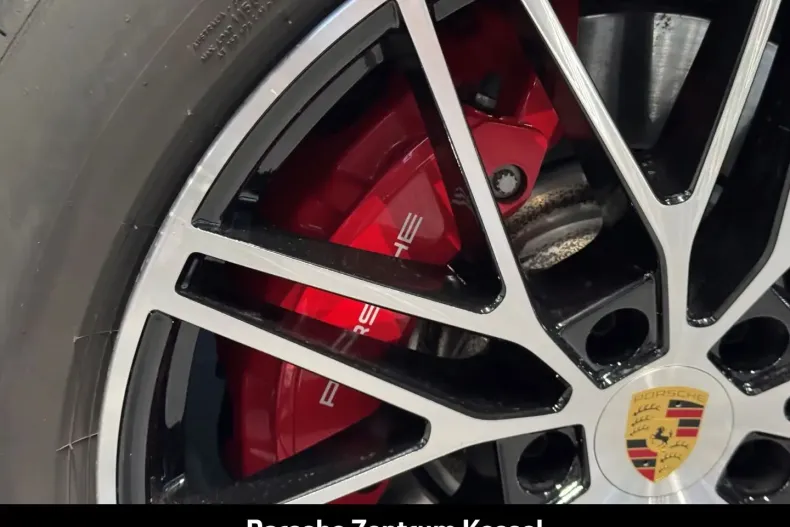 Porsche Cayenne din 2024 cu 21.900 km - oferta POR157812 - foto 24