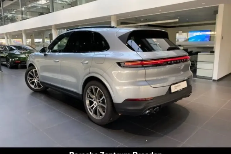 Porsche Cayenne din 2024 cu 20.001 km - oferta POR157813 - foto 3