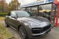 Porsche Cayenne din 2022 cu 46.700 km - oferta POR157814 - foto 1