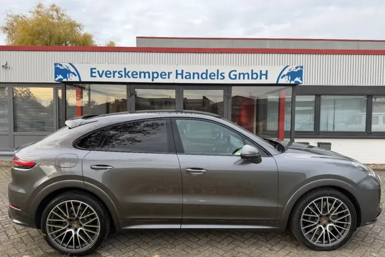 Porsche Cayenne din 2022 cu 46.700 km - oferta POR157814 - foto 6